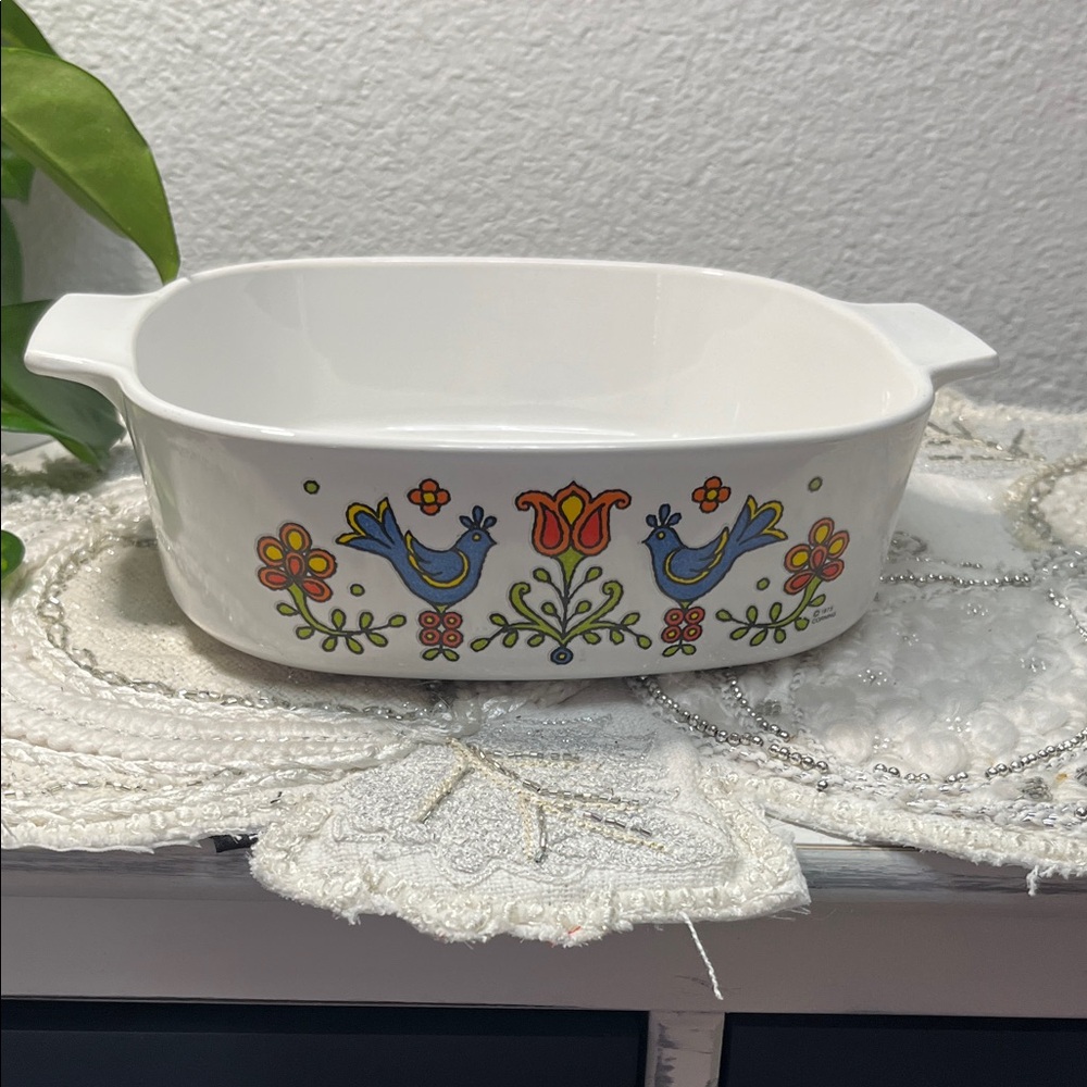 Vintage Corningware Bluebird Country Festival Casserole Dish A-2-B
